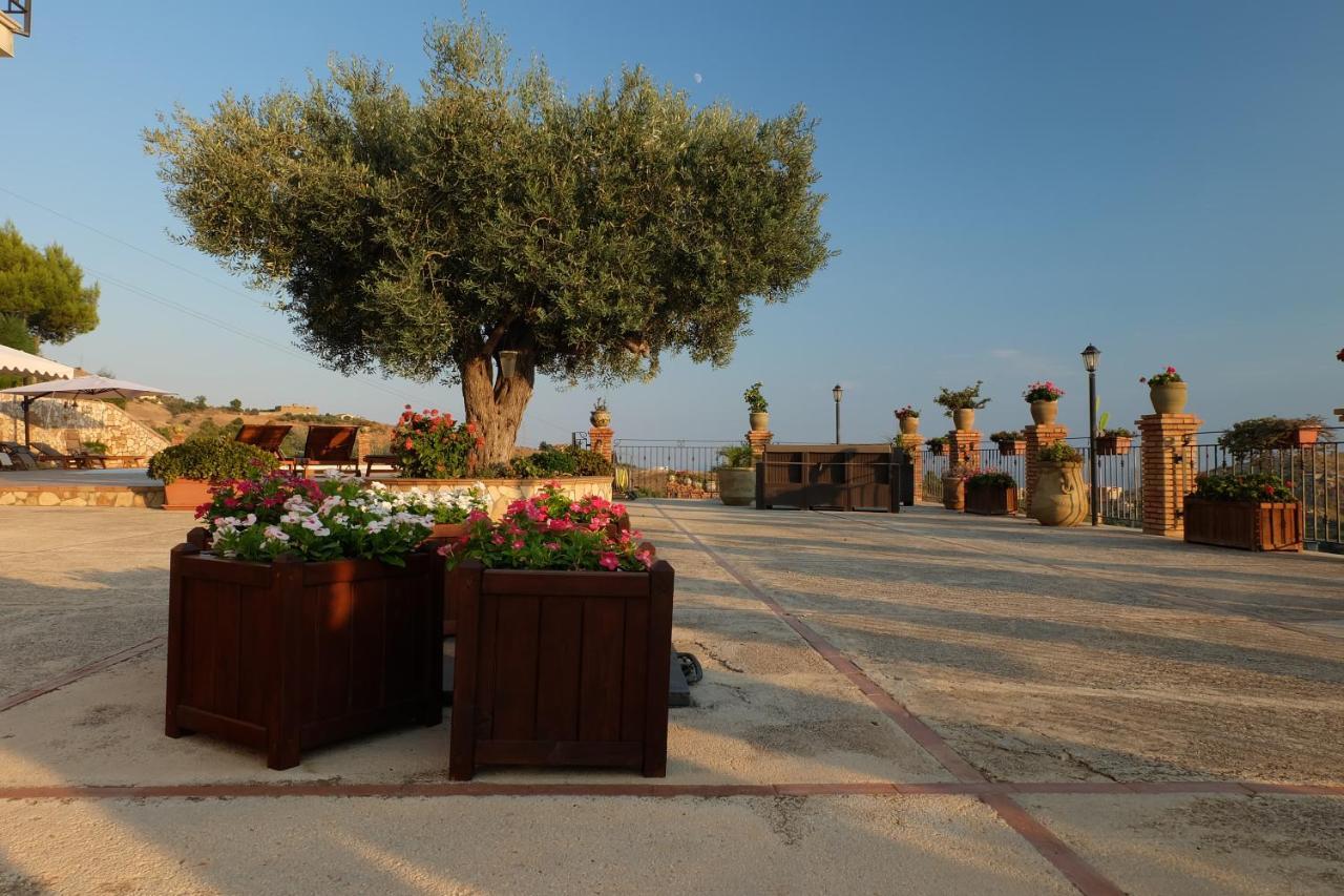B&B A Robba De Pupi Agrigent Exterior foto